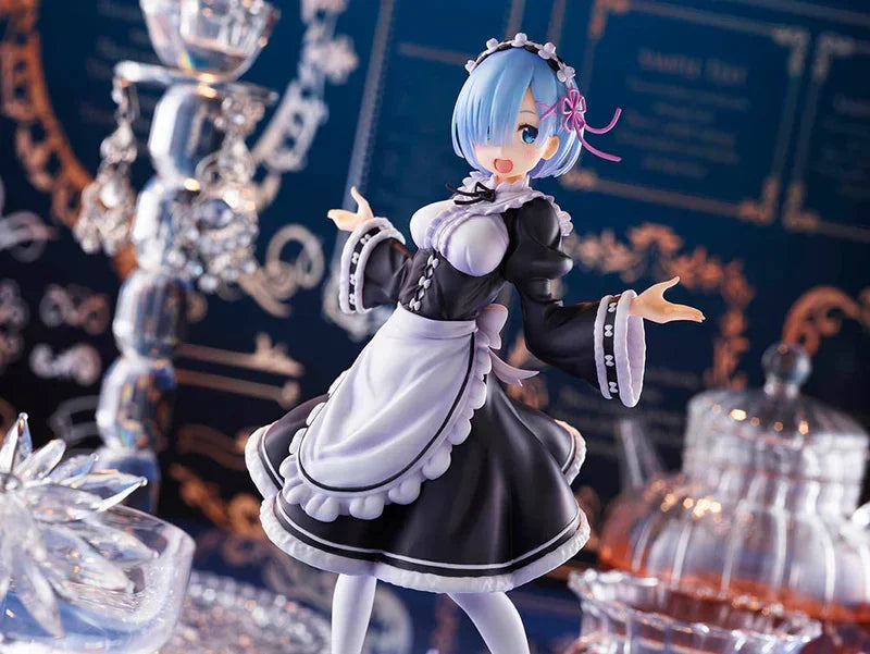 Rem AMP Figure (Winter Maid Ver.) - Re:Zero Starting Life in Another World