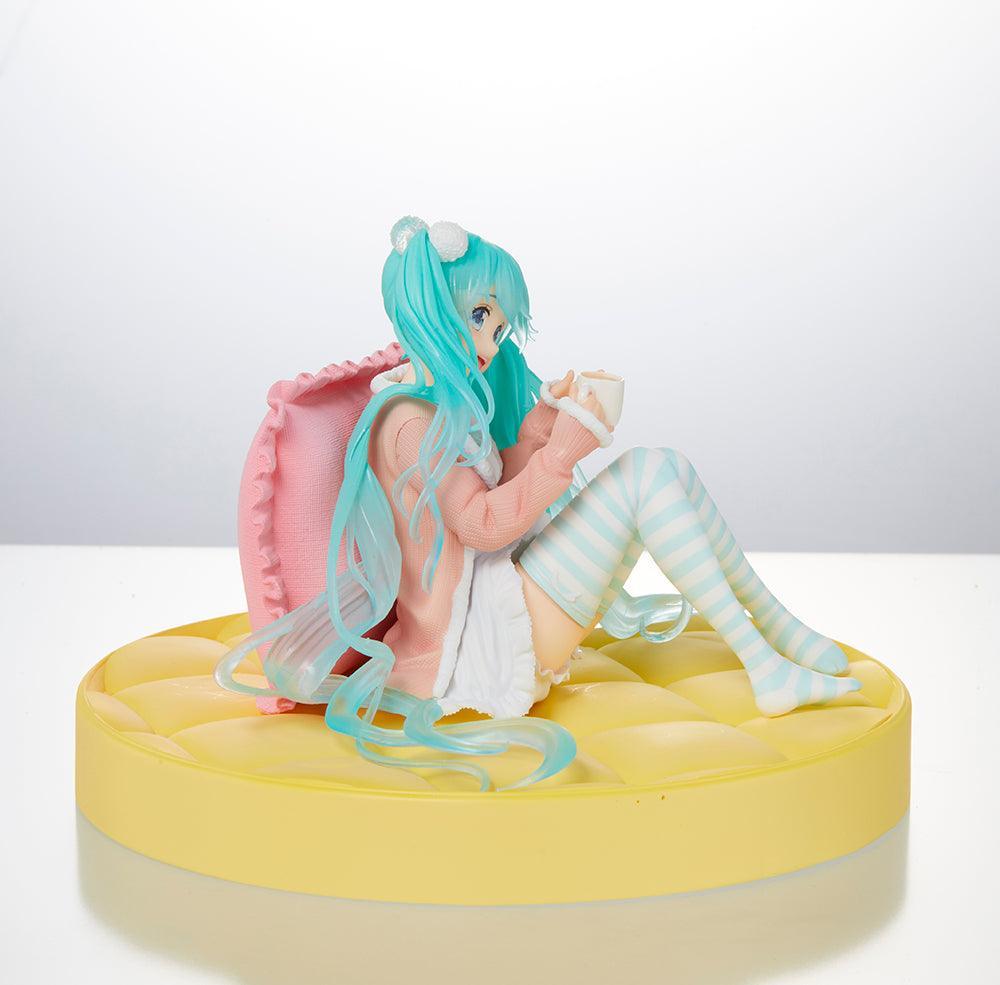 Hatsune Miku Figure (Original Casual Wear Ver.) - FigurineOut