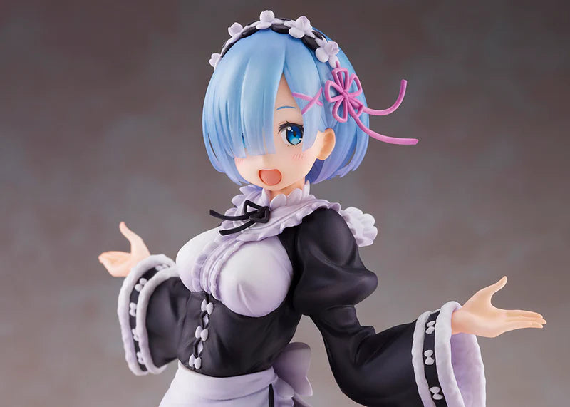 Rem  AMP Figure (Winter Maid Ver.) - Re:Zero Starting Life in Another World
