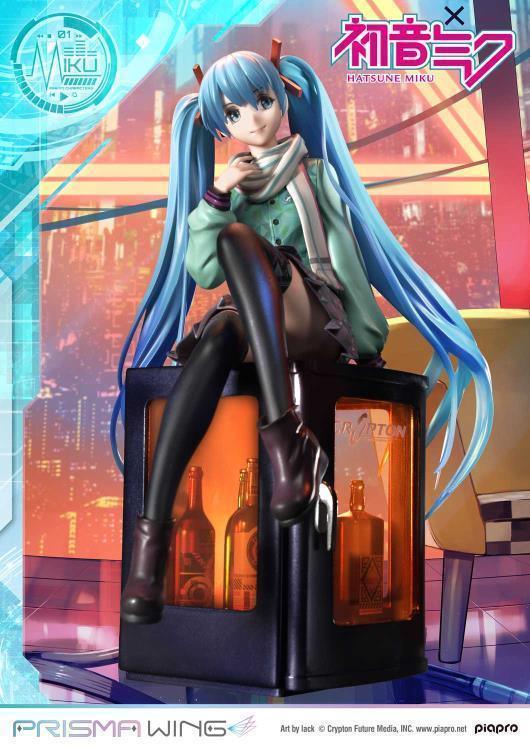 Hatsune Miku  Prisma Wing (Art by Lack) 1/7 Scale Figure - Vocaloid