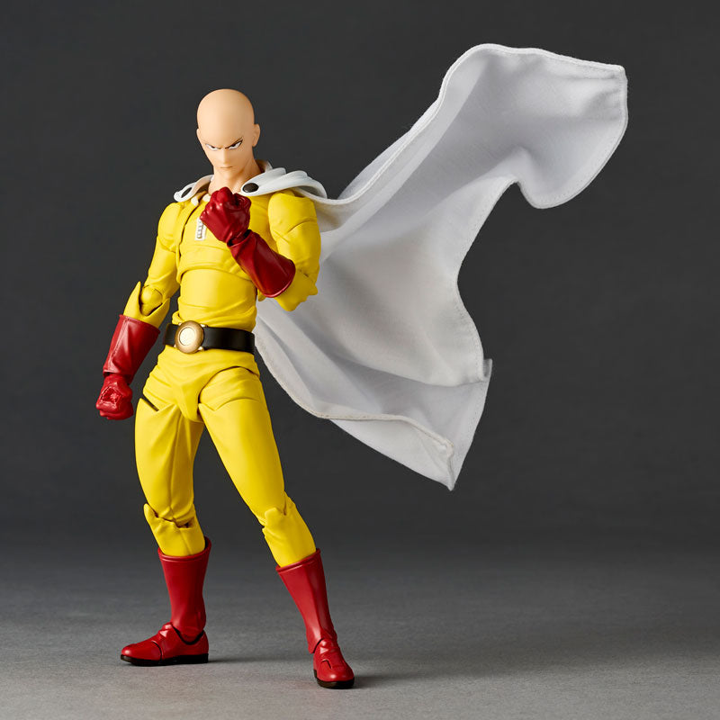 Saitama Action Figure Amazing Yamaguchi Revoltech NR064 - One-Punch Man