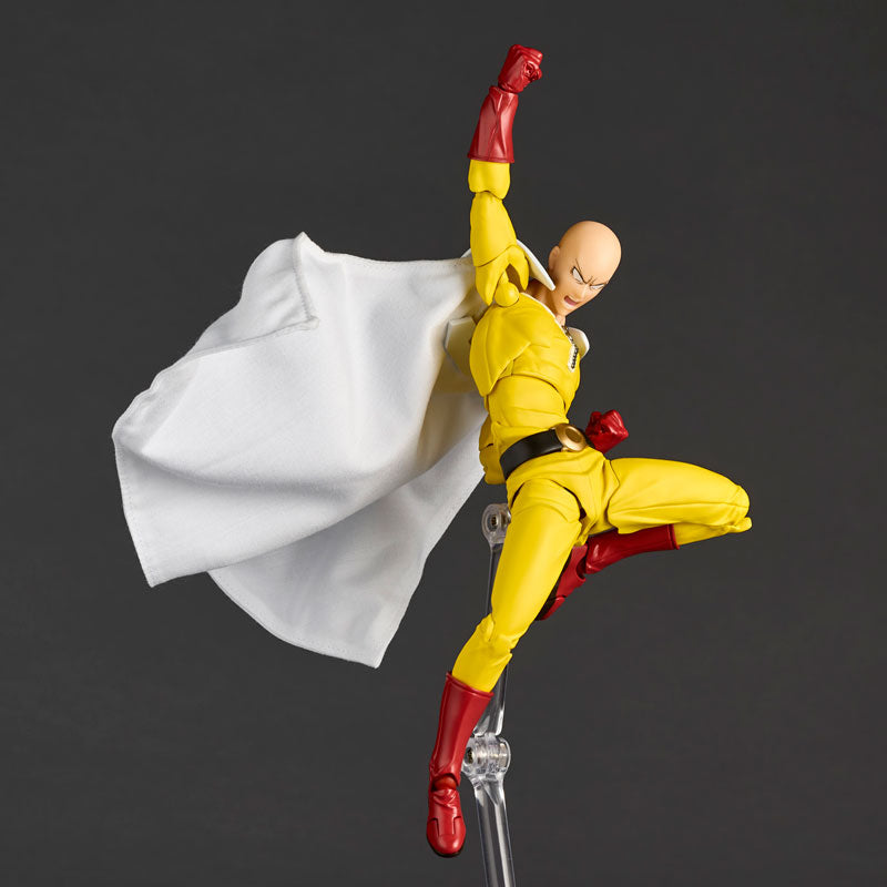 Saitama Action Figure Amazing Yamaguchi Revoltech NR064 - One-Punch Man