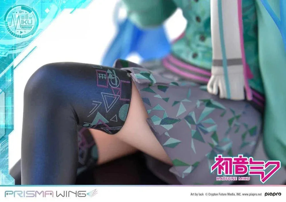 Hatsune Miku  Prisma Wing (Art by Lack) 1/7 Scale Figure - Vocaloid