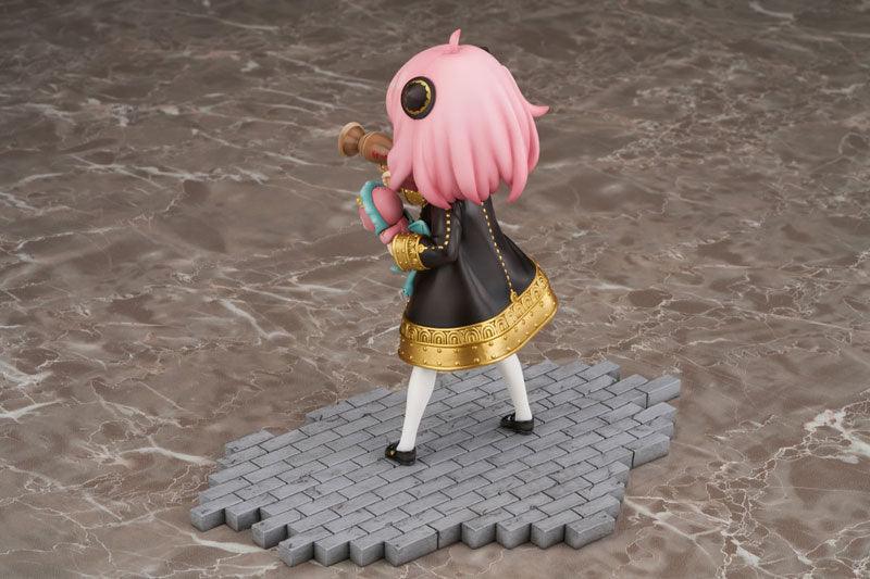 Anya Forger 1/7 Scale Complete Figure - FigurineOut