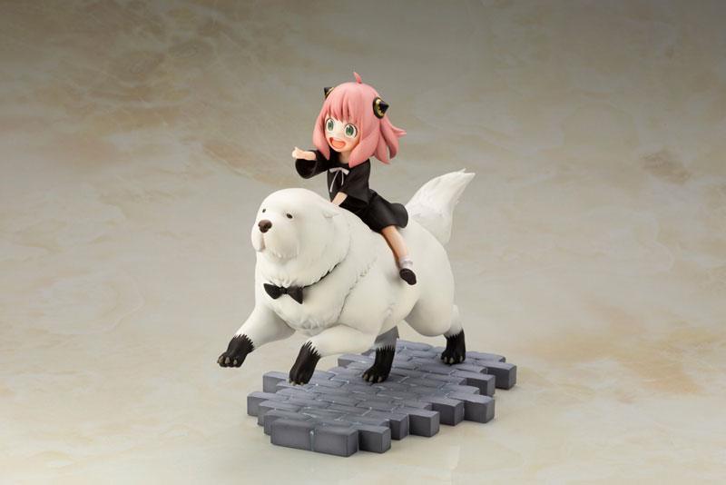 Anya Forger & Bond Forger 1/7 scale Spy x Family - FigurineOut