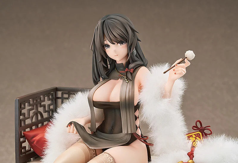 Charybdis Red Chamber of Healing 1/7 scale - Azur Lane