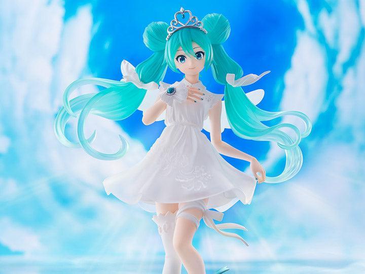 Hatsune Miku (15th Anniversary KEI Ver.) Super Premium Figure - Vocaloid - FigurineOut