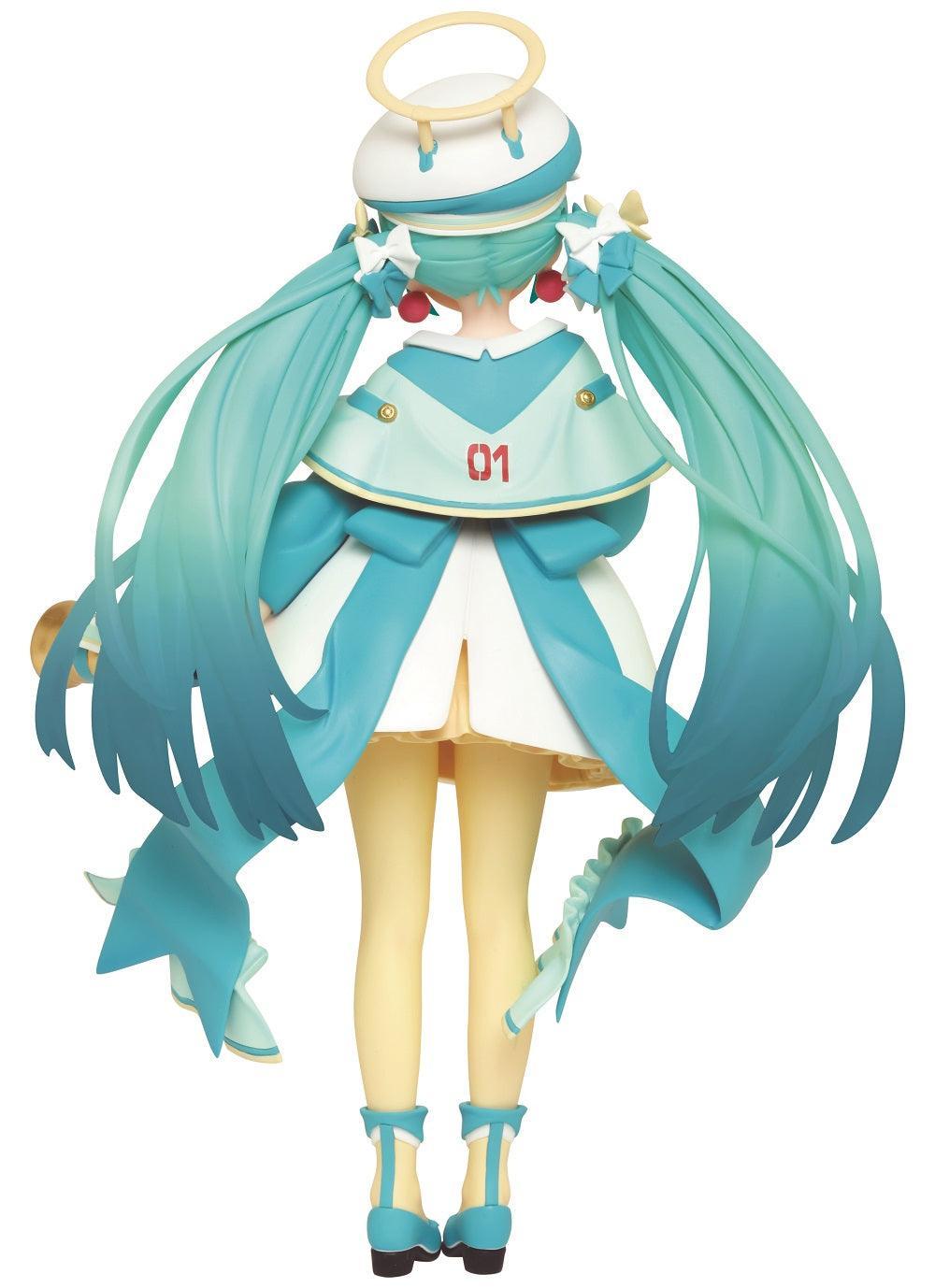 Hatsune Miku 2nd Season Winter Ver. Figure - Vocaloid - FigurineOut