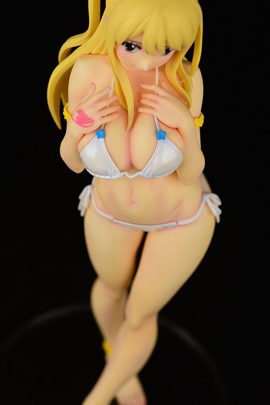 Lucy Heartfilia Swimsuit Version PURE in HEART - Fairy Tail - FigurineOut