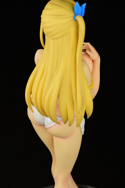 Lucy Heartfilia Swimsuit Version PURE in HEART - Fairy Tail - FigurineOut