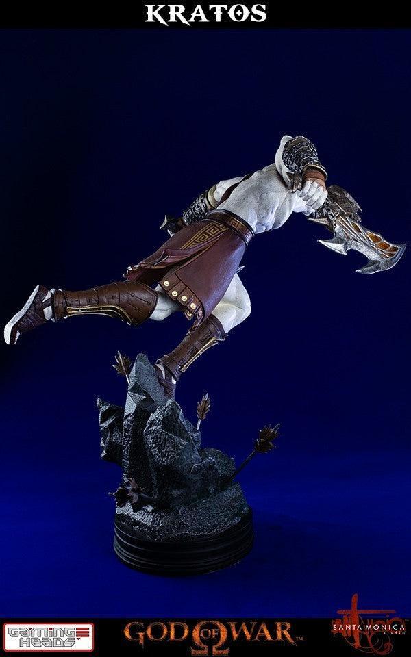 Lunging Kratos 1/4 Statue God of War - FigurineOut