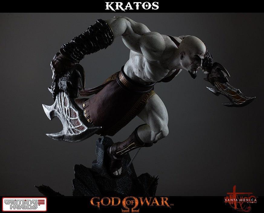 Lunging Kratos 1/4 Statue God of War - FigurineOut