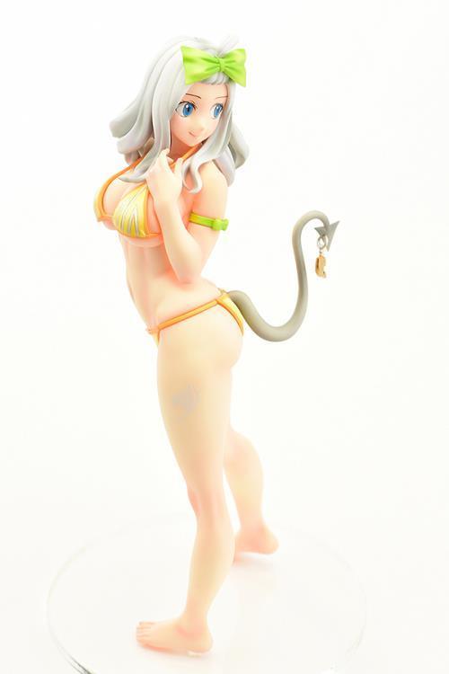 Mirajane Strauss green bow 1/6 Scale Figure (Fairy Tail) - FigurineOut