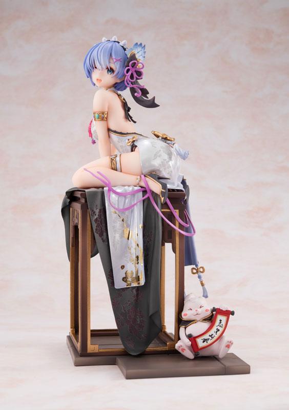 Rem Graceful beauty Ver. 1/7 Scale Figure - Re:ZERO - Starting Life in Another World - FigurineOut
