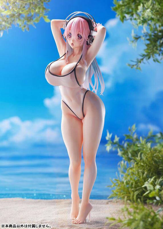 Super Sonico DreamTech [White Swimsuit style] 1/7 Scale - FigurineOut