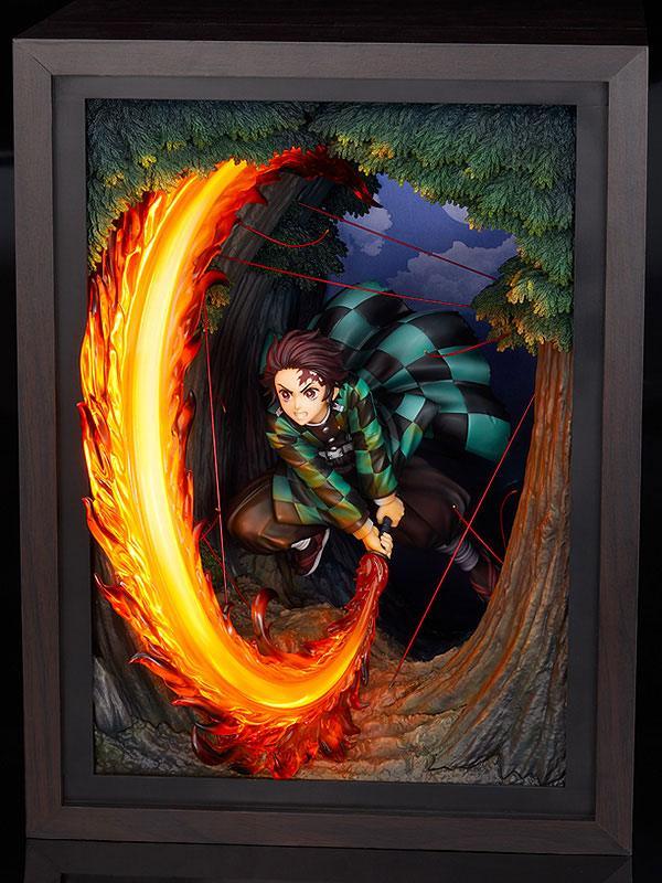 Tanjiro Kamado Hinokami Kagura Dance - Demon Slayer - FigurineOut