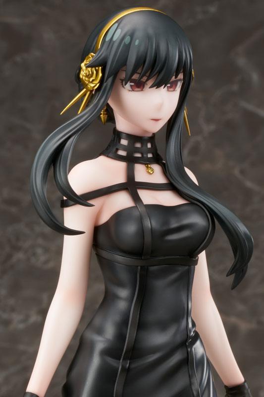 Yor Forger 1/7 Scale Figure Spy x Family - FigurineOut