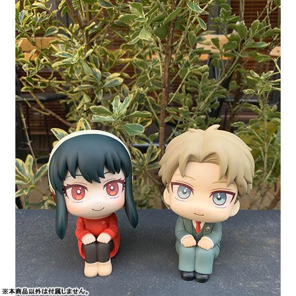 Yor Forger LookUp Spy x Family - FigurineOut