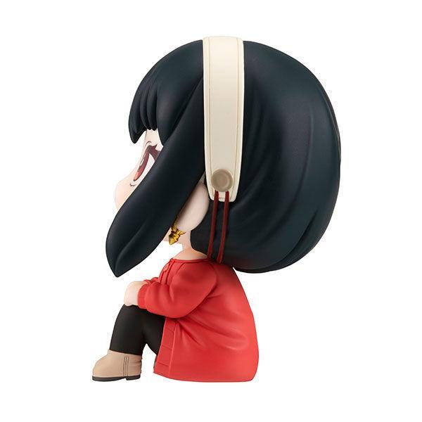 Yor Forger LookUp Spy x Family - FigurineOut