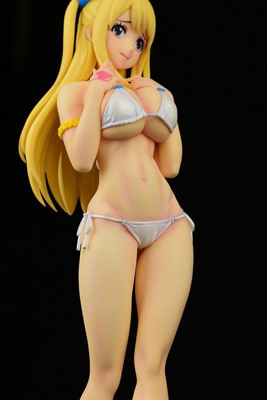 Lucy Heartfilia Swimsuit Version PURE in HEART - Fairy Tail - FigurineOut